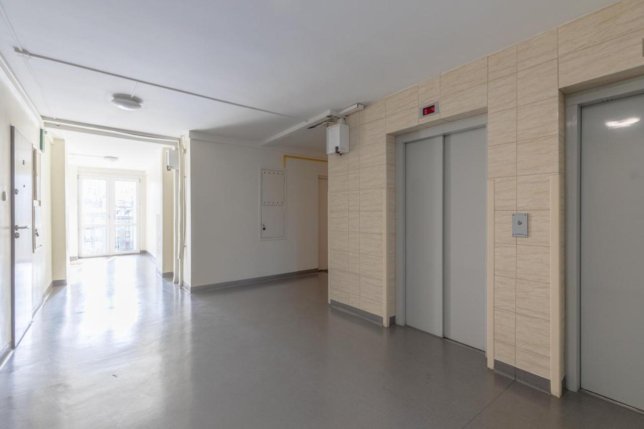 Superapart Jana Pawla II 18 Варшава Экстерьер фото